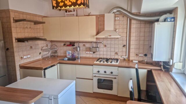 4-camere-2-bai-l-Rond-Alba-Iulia-UNIRII-l-Centrala-proprie-14