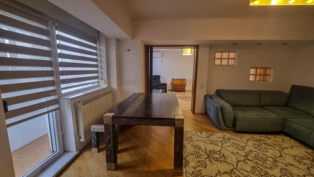 4-camere-2-bai-l-Rond-Alba-Iulia-UNIRII-l-Centrala-proprie-2