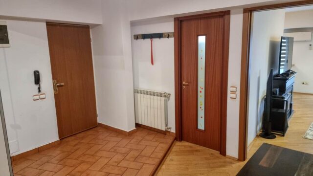 4-camere-2-bai-l-Rond-Alba-Iulia-UNIRII-l-Centrala-proprie-4
