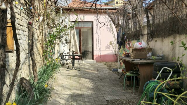 Casa-la-curte-l-autoriz-constr-Investitie-Popa-Nan-1-min