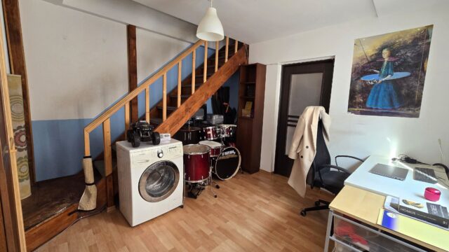 Casa-la-curte-l-autoriz-constr-Investitie-Popa-Nan-11-min