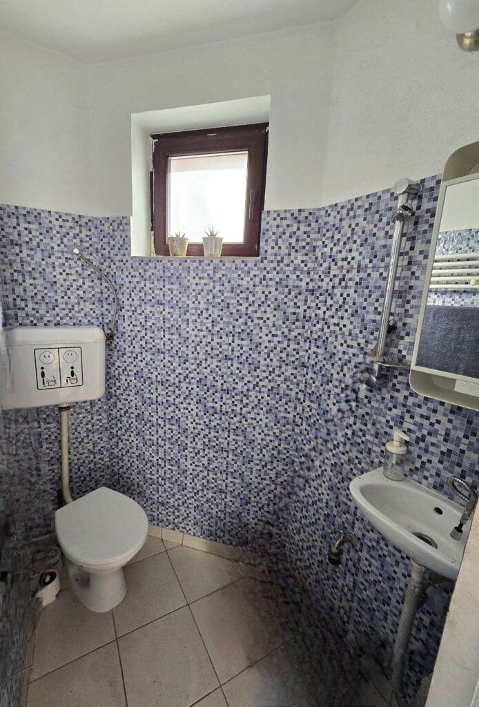 Casa-la-curte-l-autoriz-constr-Investitie-Popa-Nan-5-min