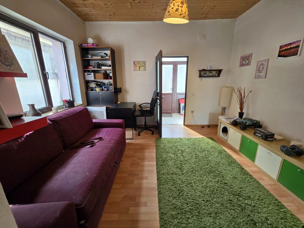 Casa-la-curte-l-autoriz-constr-Investitie-Popa-Nan-6-min