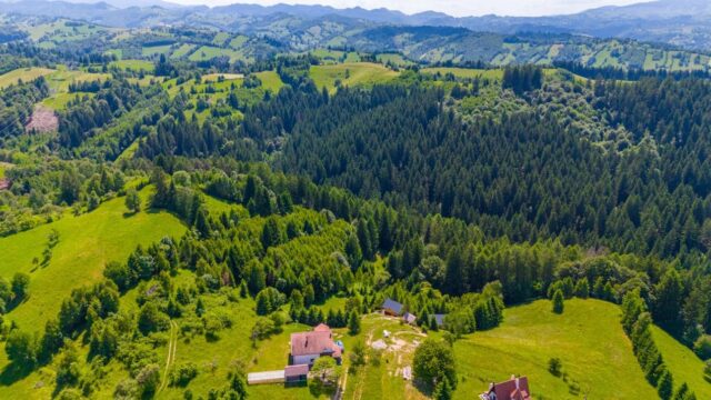 Teren-Intravilan-in-Bran-Brasov-Oaza-Ta-de-liniste-la-Munte-2-min