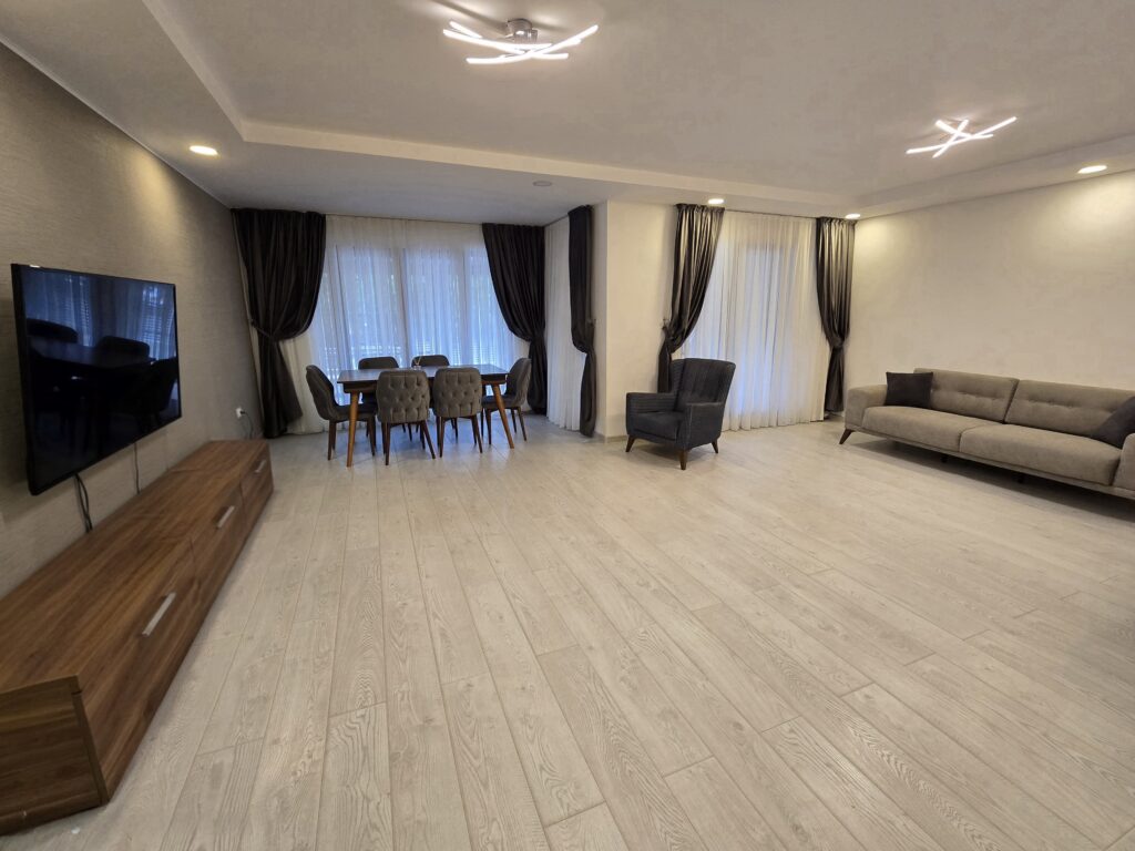 Casa-cu-4-camere-si-3-bai-COSMOPOLIS-11-min