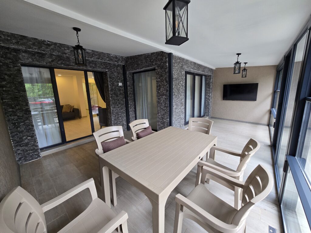 Casa-cu-4-camere-si-3-bai-COSMOPOLIS-13-min