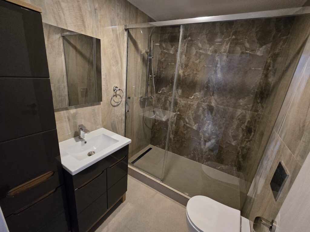 Casa-cu-4-camere-si-3-bai-COSMOPOLIS-3-min