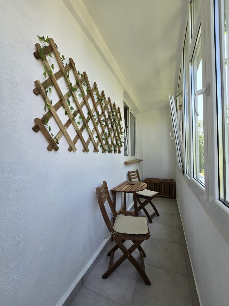 Apartament-de-inchiriat-sector-1-1-Mai-mobilat-2-camere-5-min