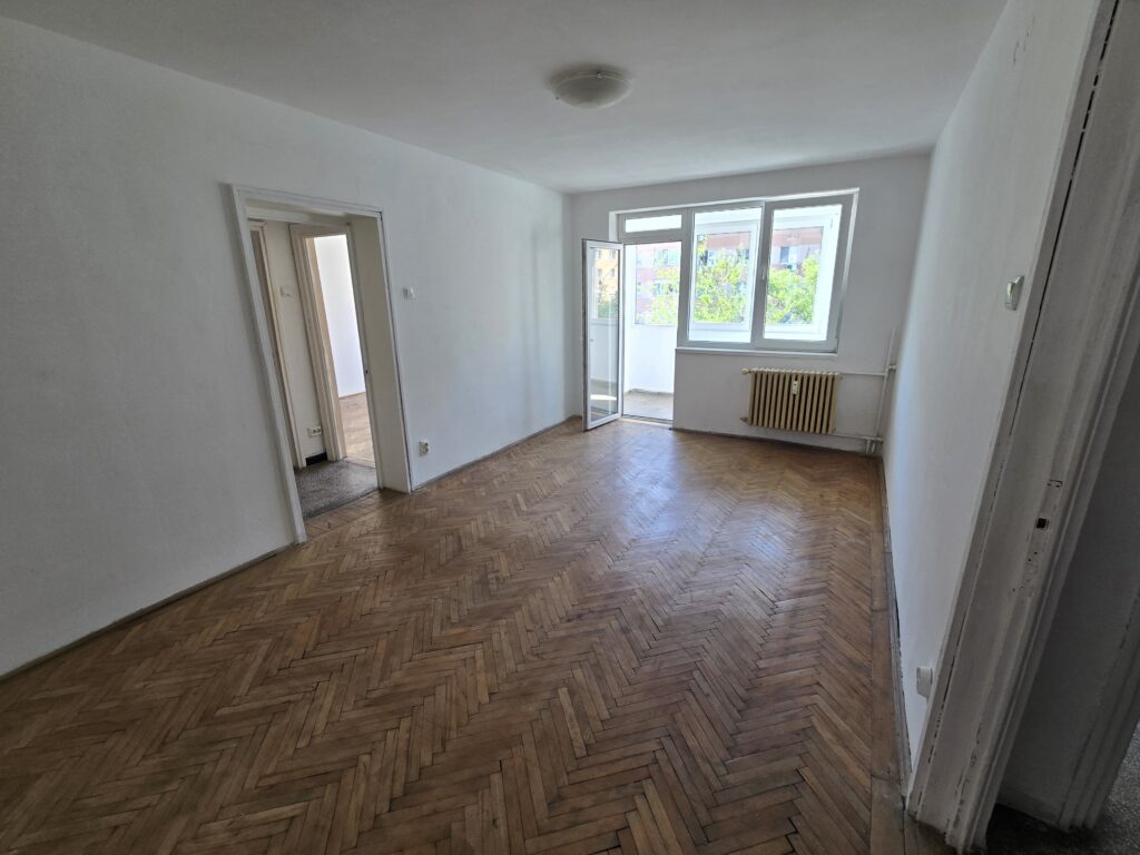 2-camere-l-4-minute-Metrou-Crangasi_1