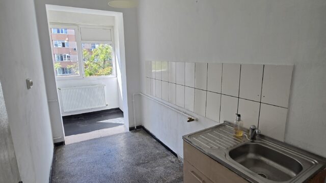 2-camere-l-4-minute-Metrou-Crangasi_11