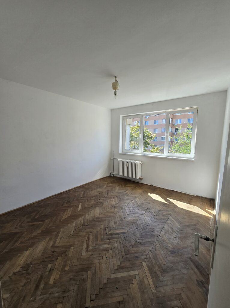 2-camere-l-4-minute-Metrou-Crangasi_5