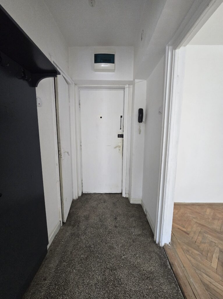 2-camere-l-4-minute-Metrou-Crangasi_8