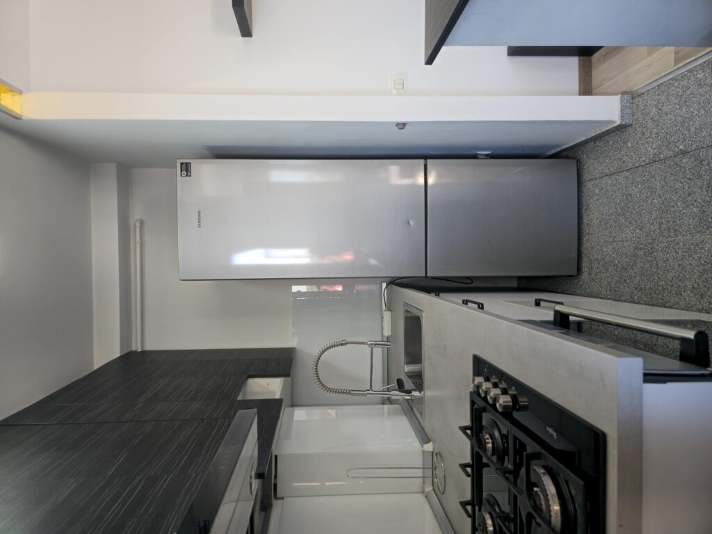 2-camere-si-parcare-Valea-Ialomitei_2-min