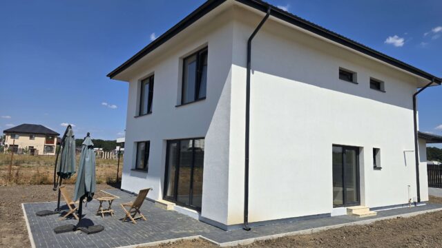 Casa-langa-padure-cu-curte-generoasa-704-mp_16