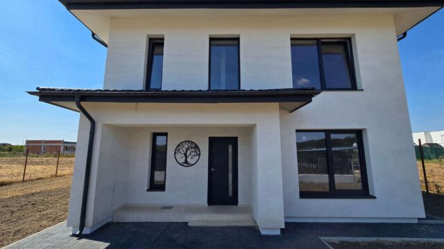Casa-langa-padure-cu-curte-generoasa-704-mp_17